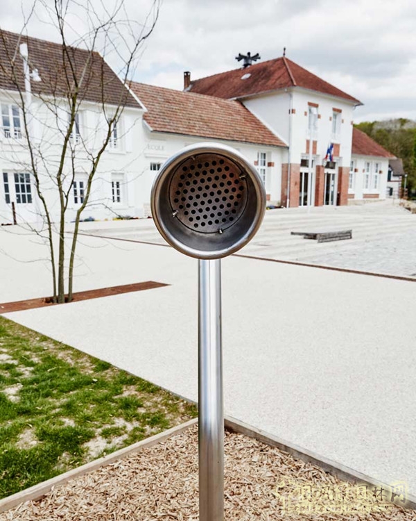 8月17號(hào)頭條：法國(guó)Guitrancourt小鎮(zhèn)中心廣場(chǎng)改造項(xiàng)目賞析