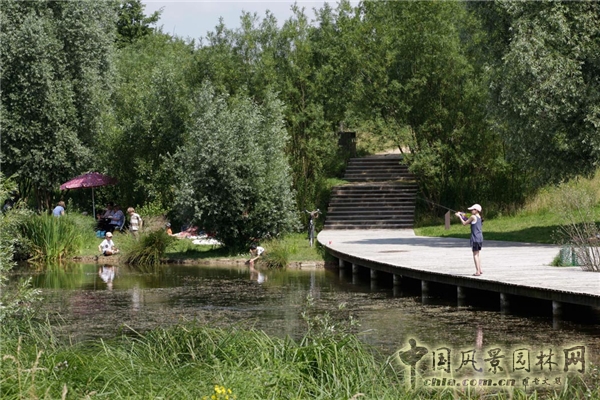 【8月23日頭條】法國LE PARC DU CHEMIN DE L’ILE濱水公園