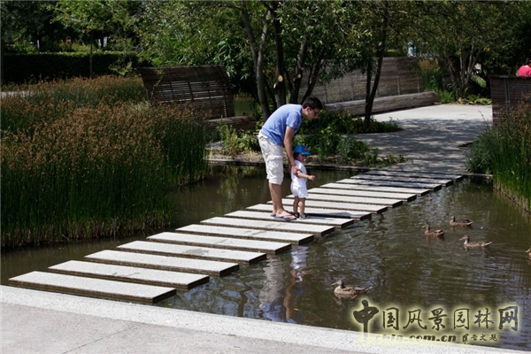 【8月23日頭條】法國LE PARC DU CHEMIN DE L’ILE濱水公園