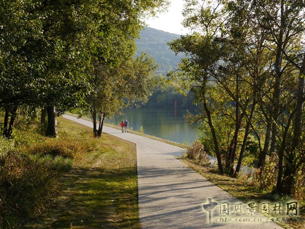 9月9日頭條:里昂索恩河Rochetaillee改造項目賞析