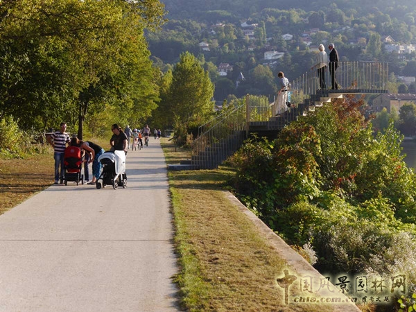 9月9日頭條:里昂索恩河Rochetaillee改造項目賞析