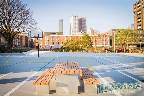 【9月22日頭條】荷蘭“荒野生存”兒童游樂場景觀設計