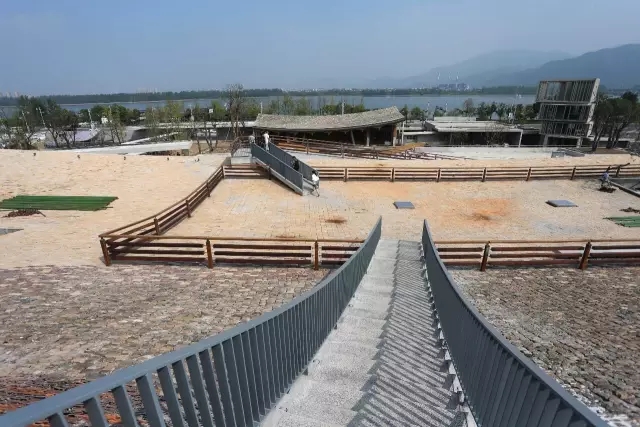 王澍「富春山居圖」誕生地造了一座美術(shù)館：富春山館