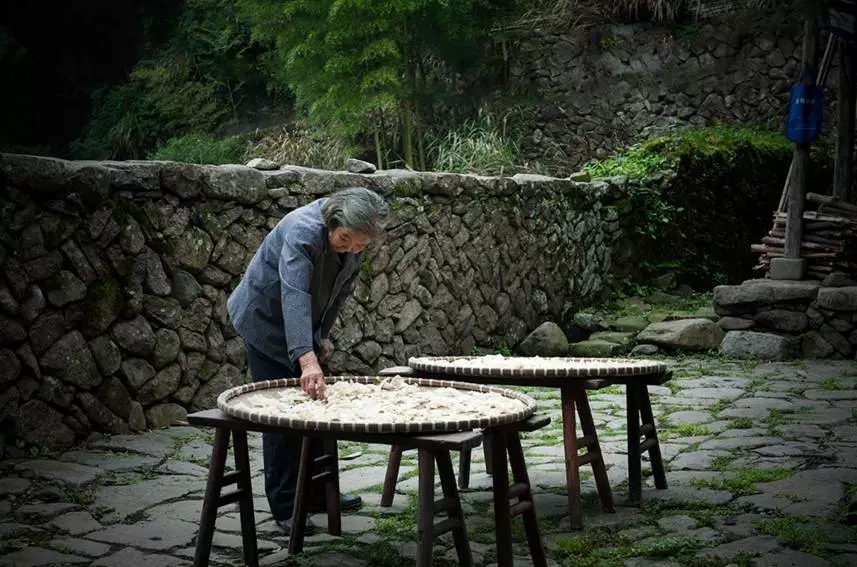 鄉村景觀:要望得見山,看得見水,記得住鄉愁。