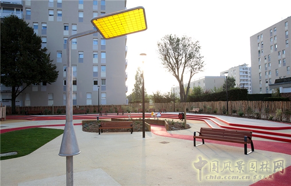 【周二頭條】法國(guó)阿爾福維爾兒童游樂(lè)場(chǎng)景觀賞析