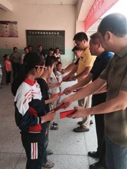 金義園林開展丁江小學留守兒童捐資助學活動