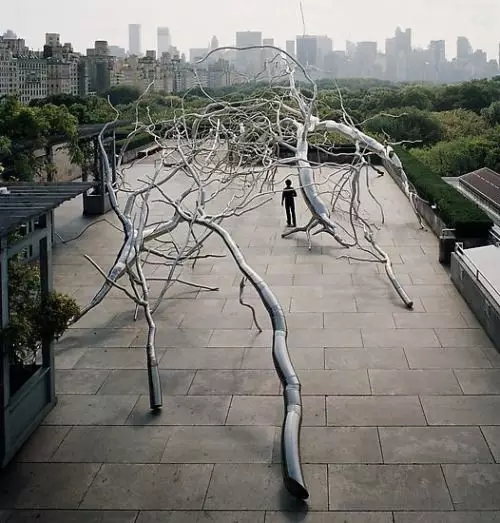 不銹鋼材料做景觀也高顏值