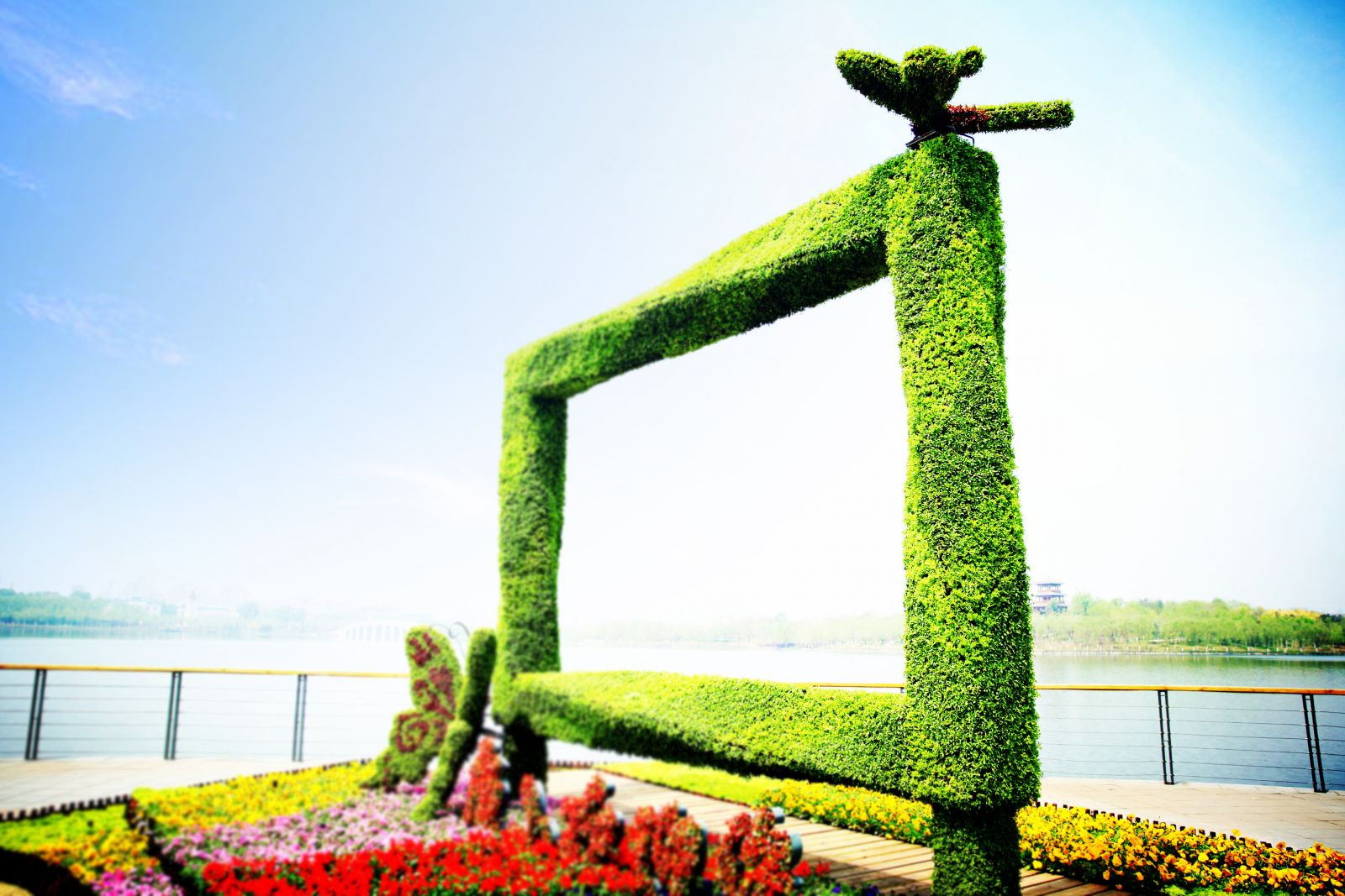 2016園冶杯專業(yè)獎(jiǎng)參賽項(xiàng)目:唐山世園會(huì)綠雕