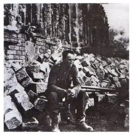 何陋之有?何陋軒與馮紀忠