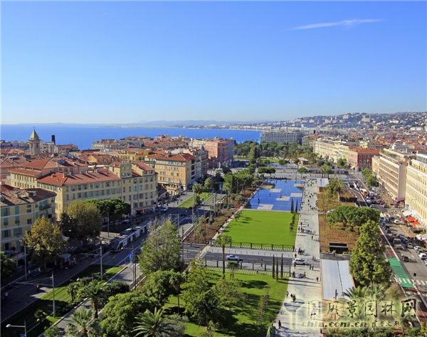 米歇爾·貝納作品：尼斯帕爾龍濱河道景觀