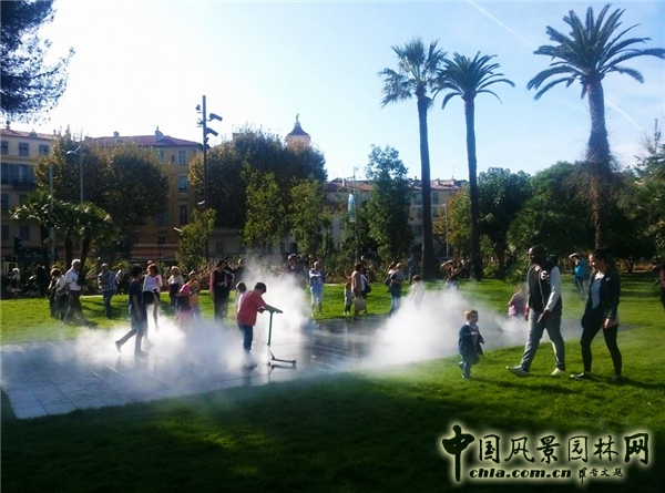 米歇爾·貝納作品：尼斯帕爾龍濱河道景觀