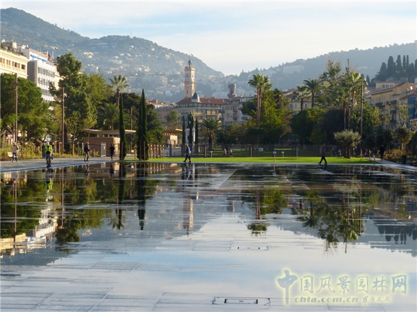 米歇爾·貝納作品：尼斯帕爾龍濱河道景觀