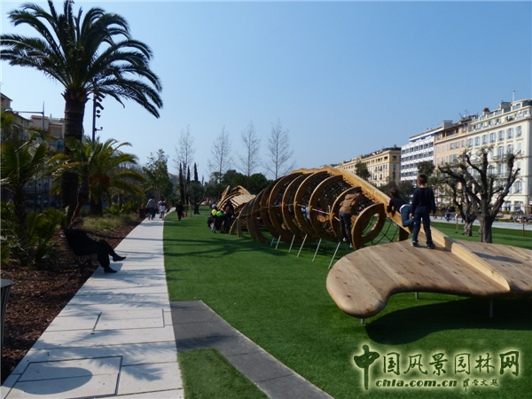 米歇爾·貝納作品：尼斯帕爾龍濱河道景觀