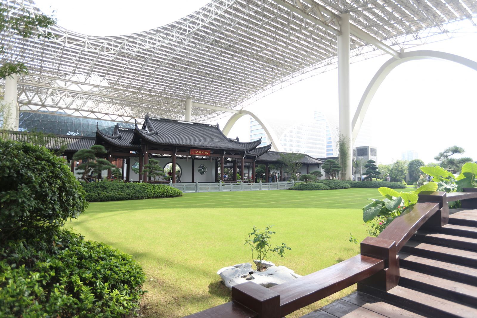 2016園冶杯專業獎參賽項目：杭州國際博覽中心屋面園林綠化工程