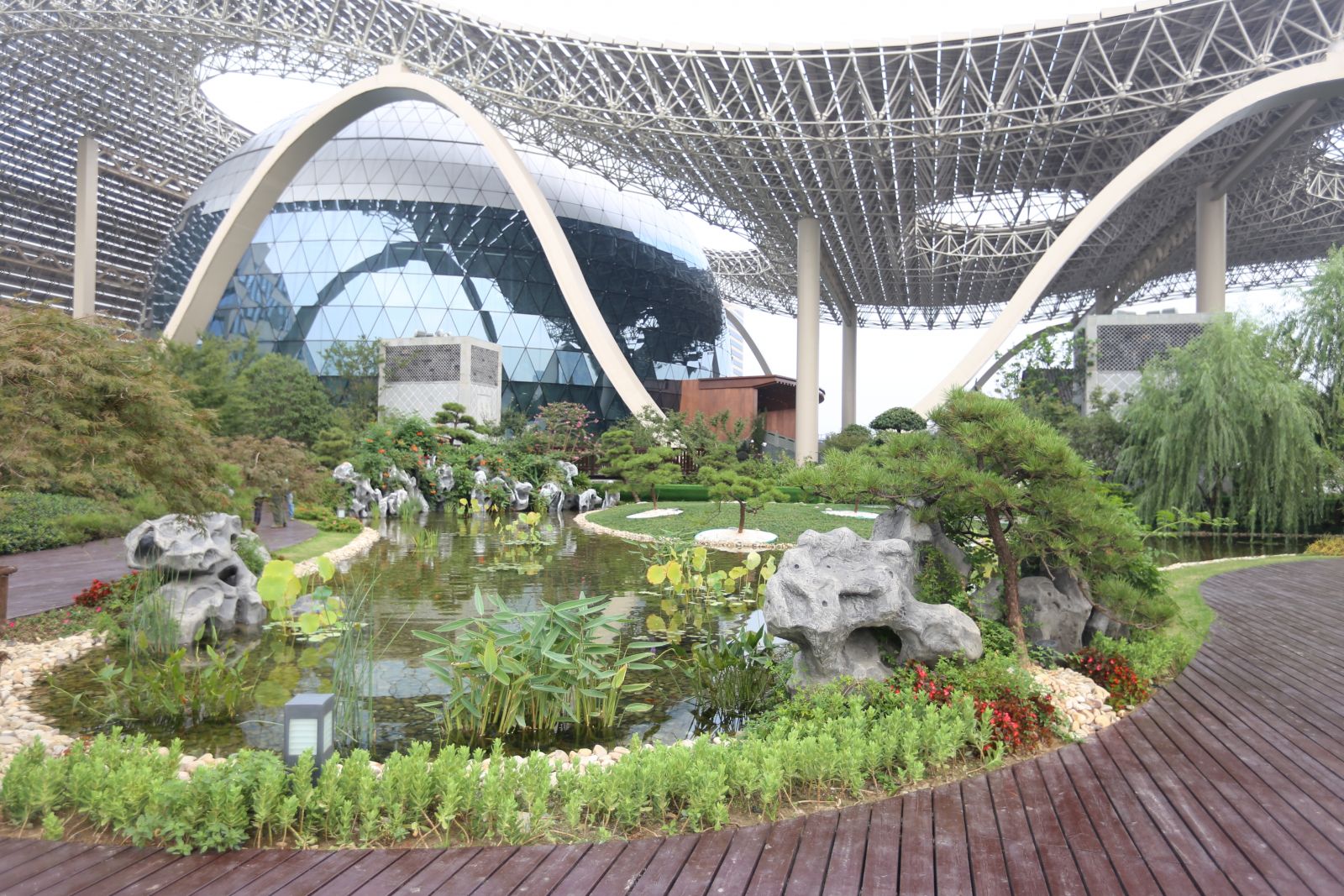 2016園冶杯專業獎參賽項目：杭州國際博覽中心屋面園林綠化工程