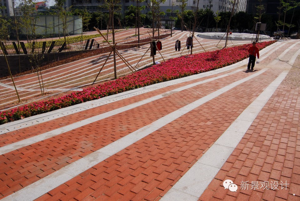 廣場案例：深圳松崗中心廣場