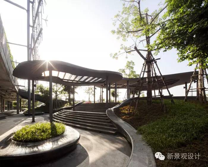 廣場案例:泰國清萊,山地購物廣場