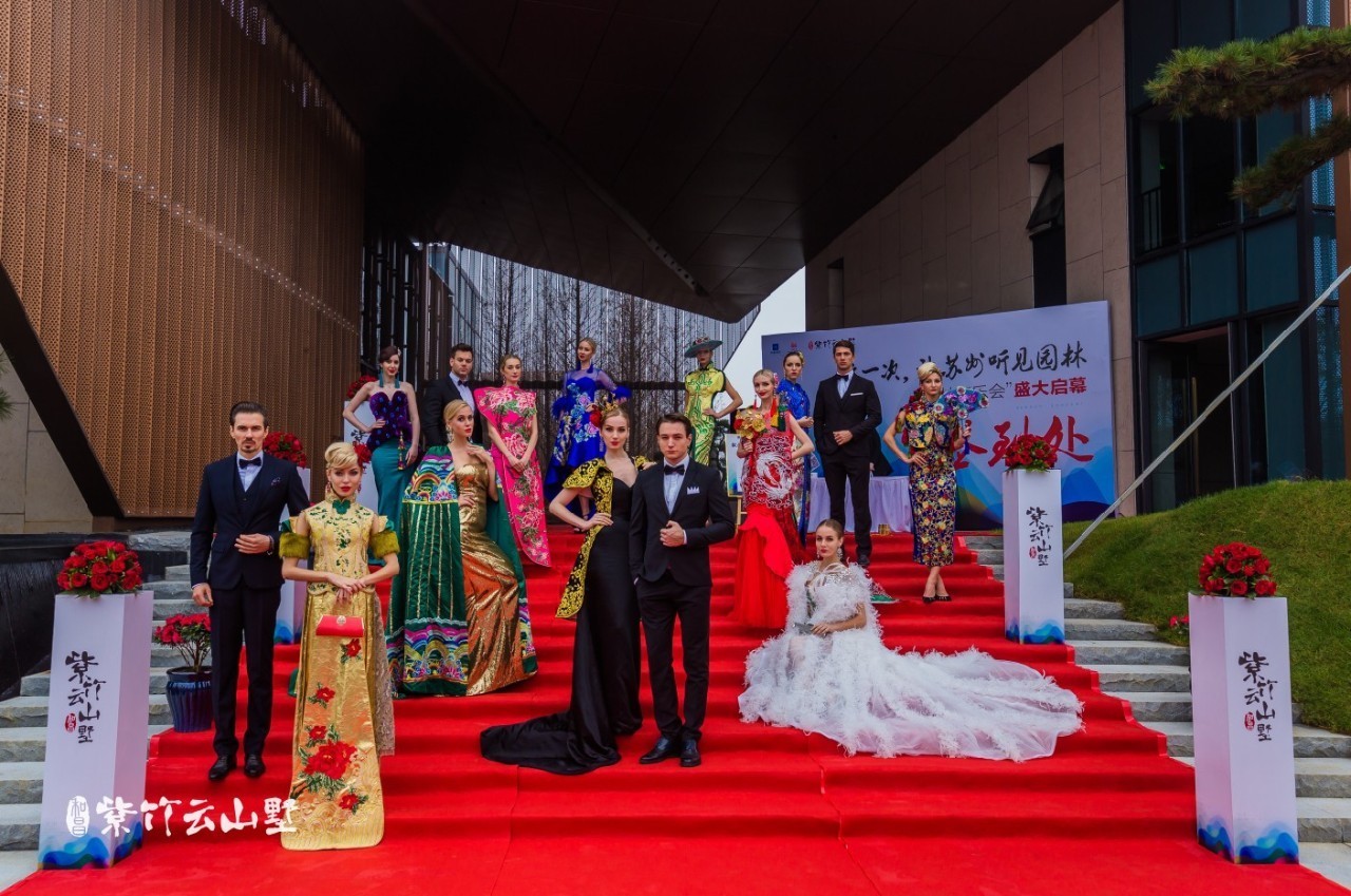 一場(chǎng)冷艷的園林音樂(lè)會(huì)