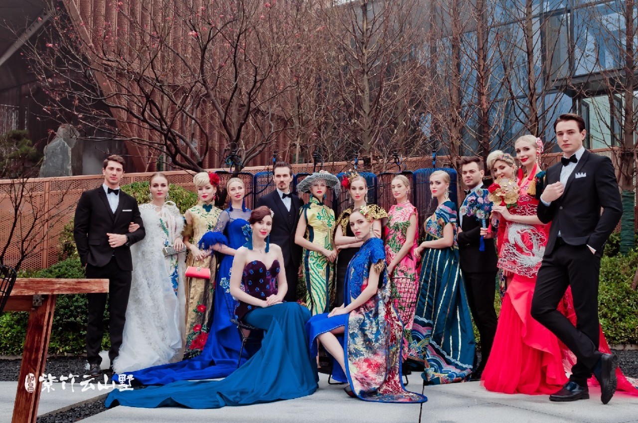 一場(chǎng)冷艷的園林音樂(lè)會(huì)