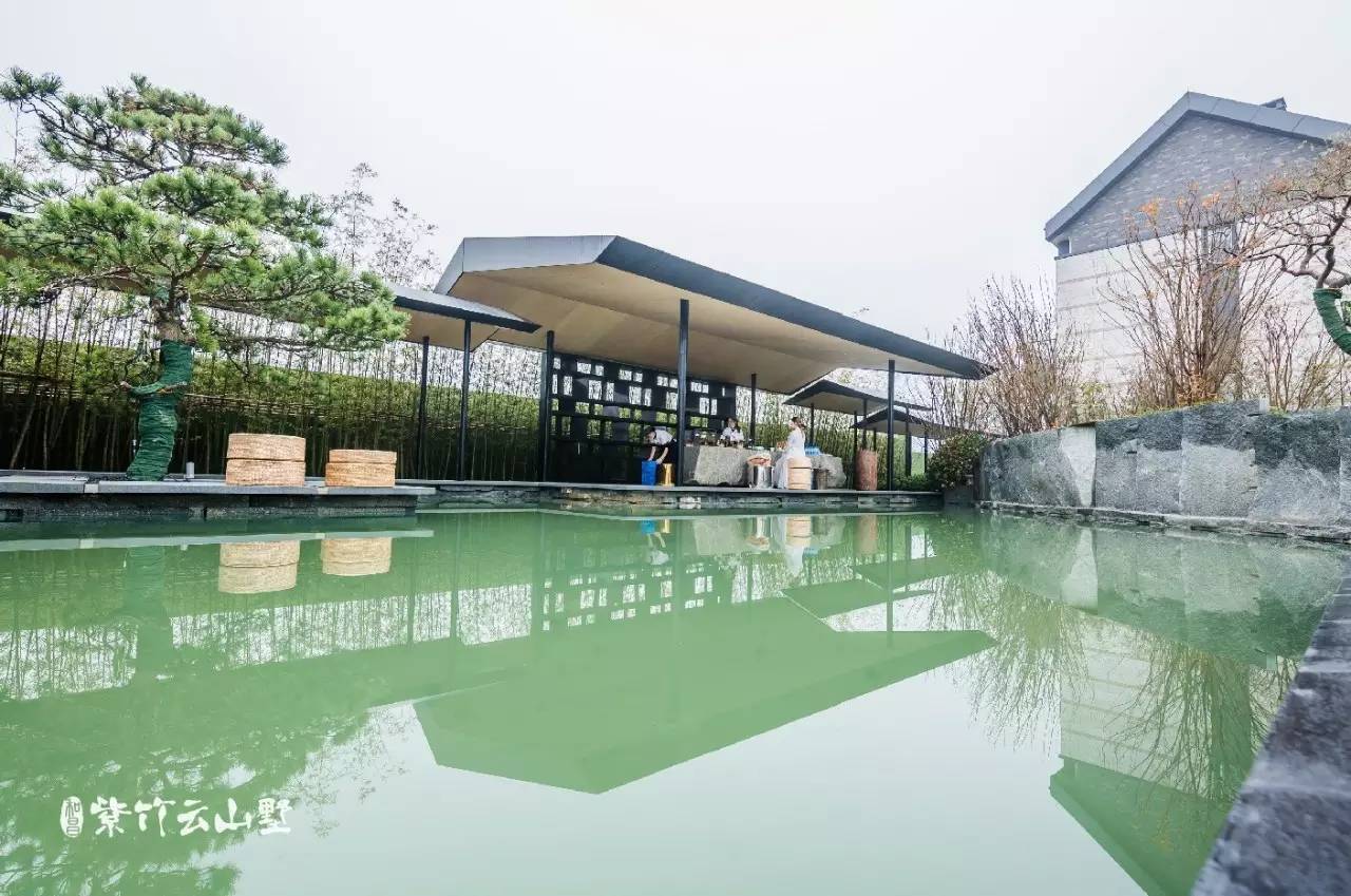 一場冷艷的園林音樂會(huì)