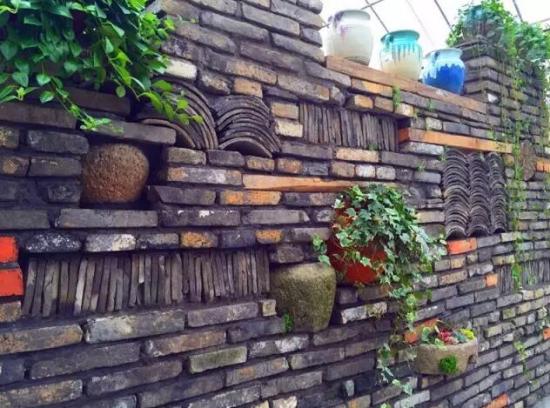 3位女大學生樂當種花匠 坎墩后花園打造“花樣年華