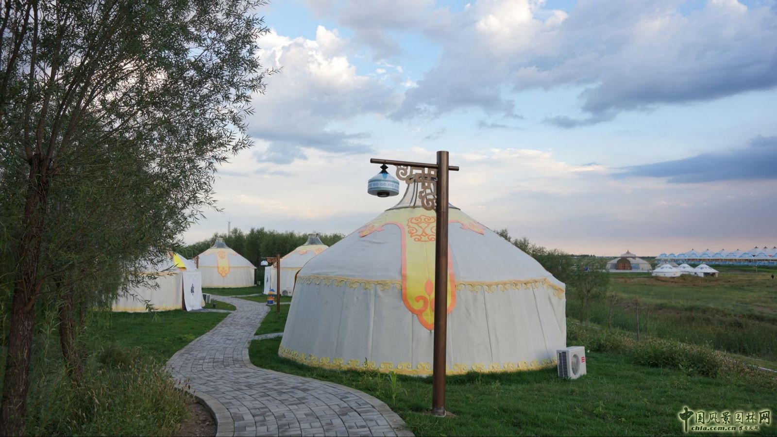 2016園冶杯項目:塔拉艾木格酒店及景觀設計方案