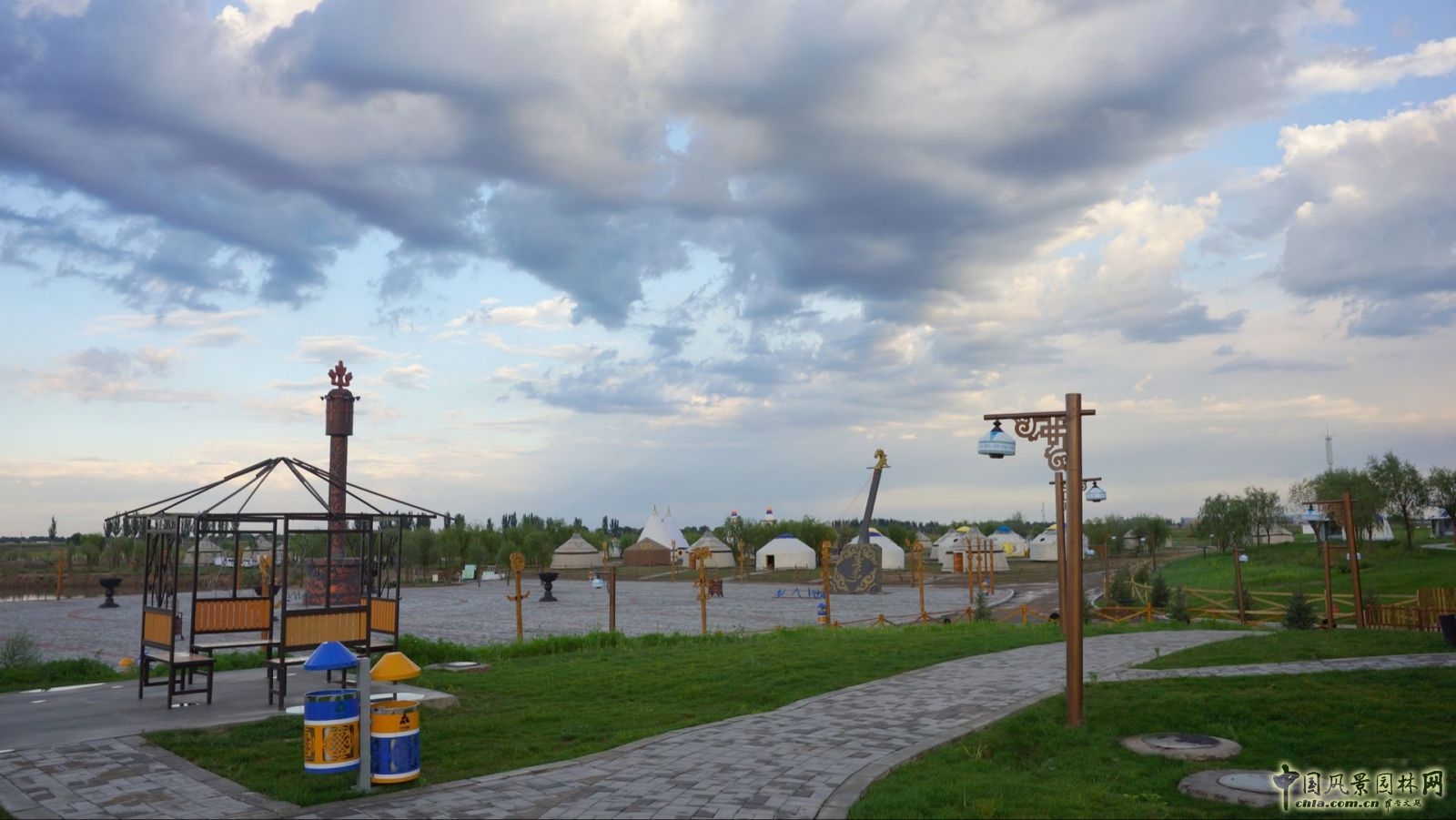 2016園冶杯項(xiàng)目:塔拉艾木格酒店及景觀設(shè)計(jì)方案