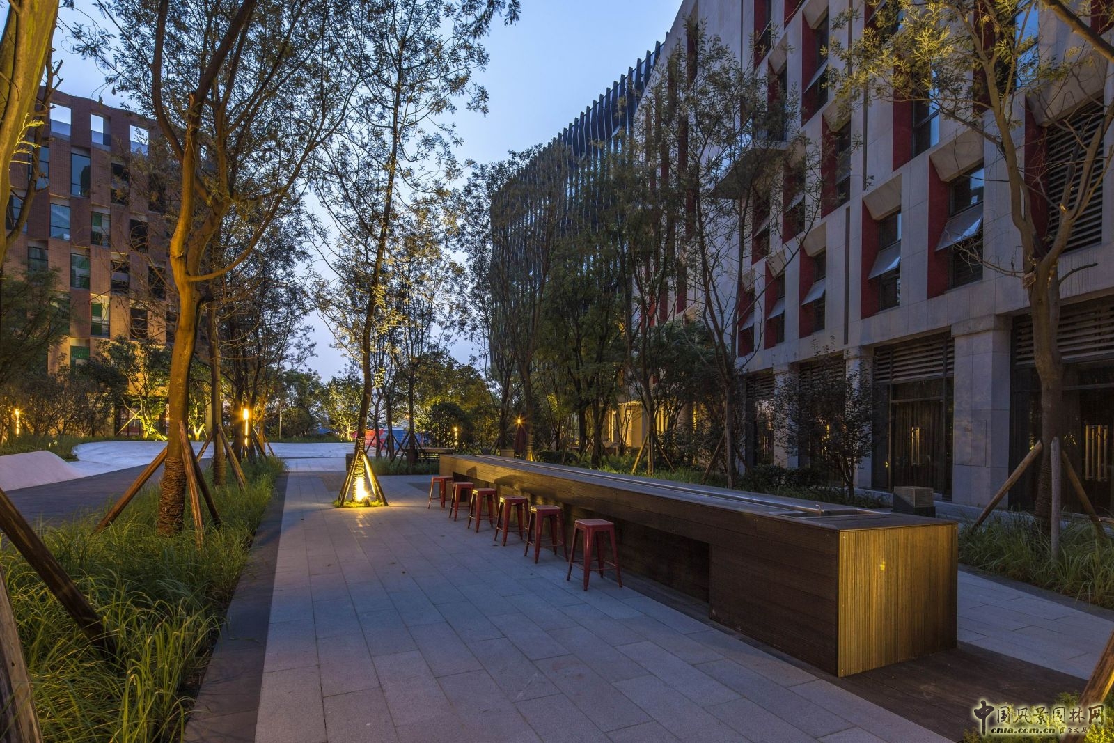 2016園冶杯專業獎參賽項目：常青藤C城報業產業園