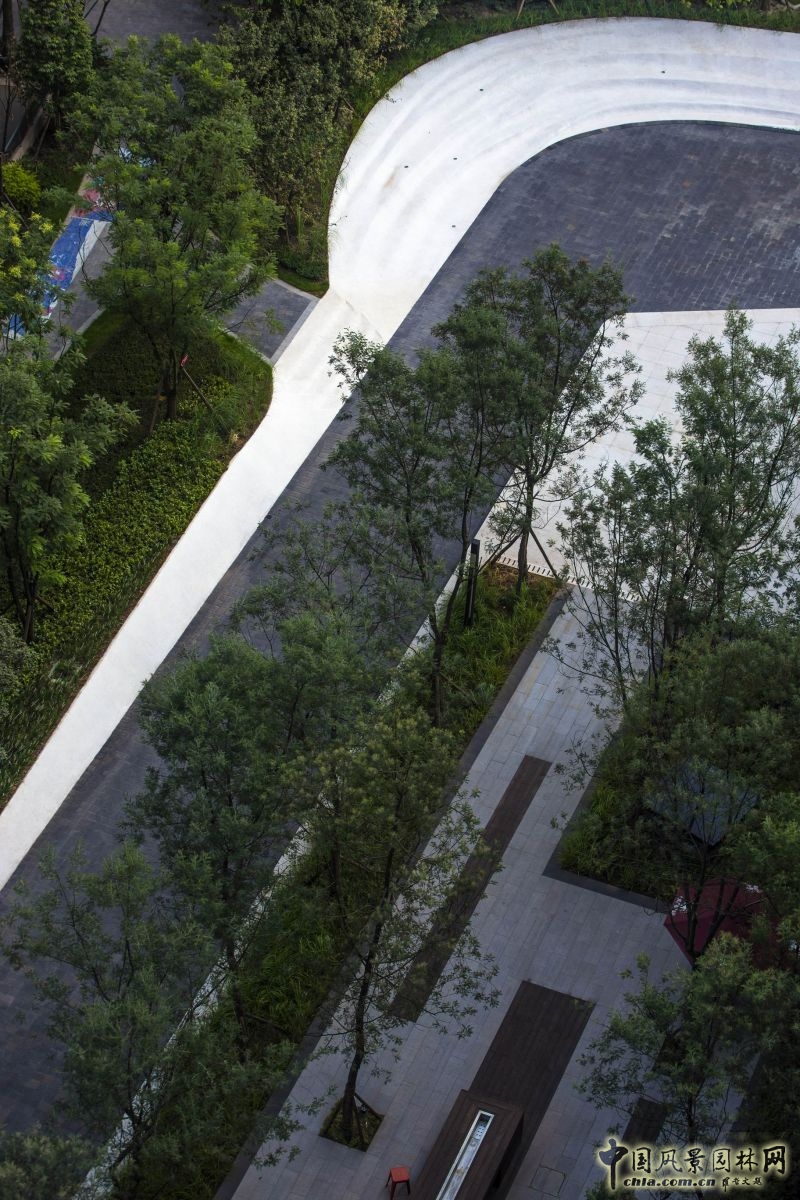 2016園冶杯專業獎參賽項目:常青藤C城報業產業園