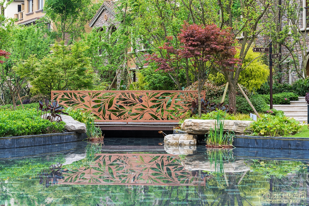 2016園冶杯專業(yè)獎(jiǎng)參賽項(xiàng)目:龍湖·兩江新宸