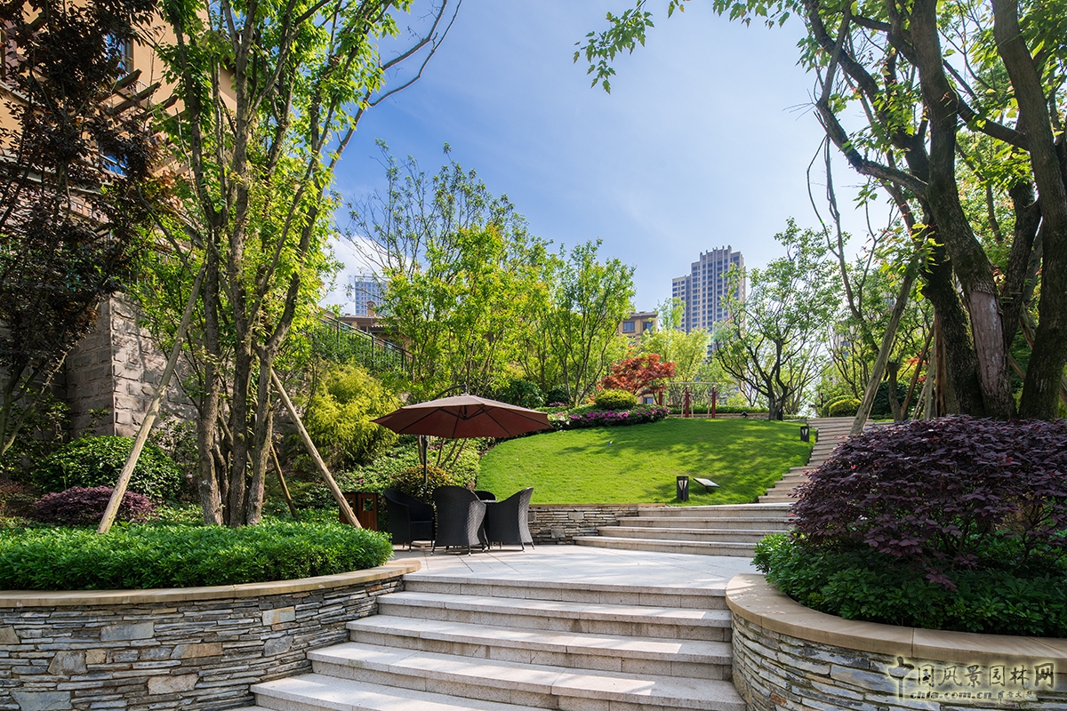 2016園冶杯專業(yè)獎(jiǎng)參賽項(xiàng)目:龍湖·兩江新宸