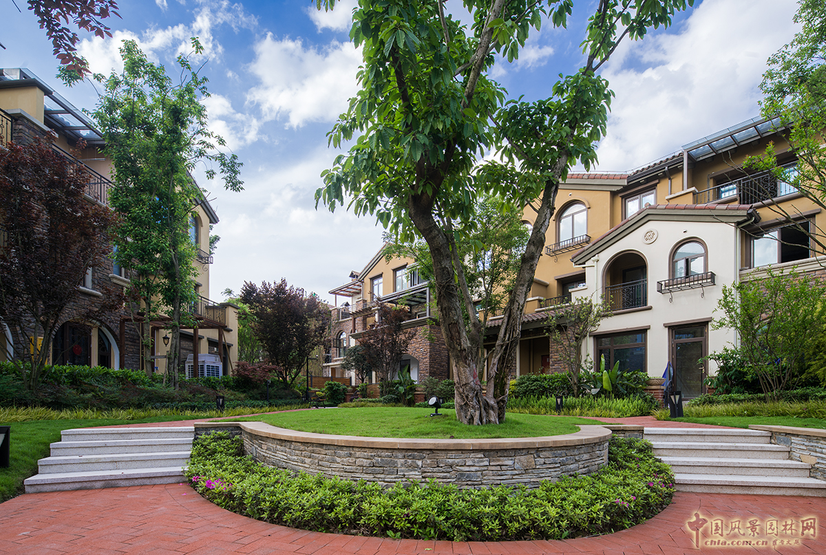 2016園冶杯專業(yè)獎(jiǎng)參賽項(xiàng)目:龍湖·兩江新宸