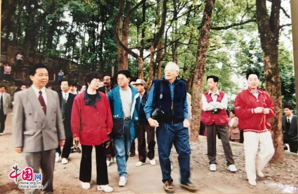 峨眉山-樂山大佛成功申遺20周年