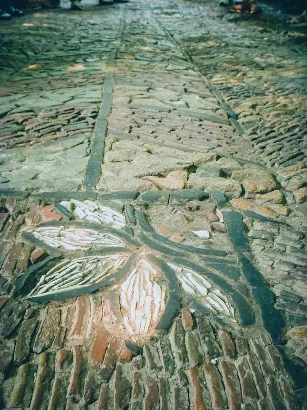 在江南古典園林豫園重拾上海的舊時光