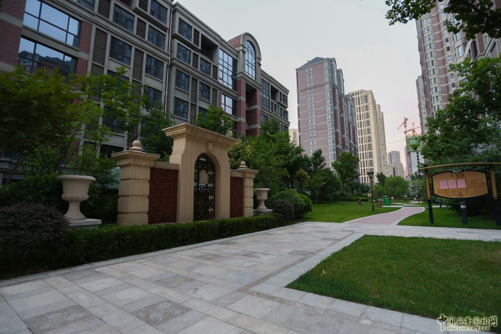 2016園冶杯：中冶?長安大都項目一期景觀工程