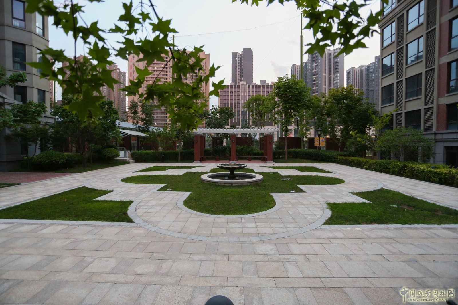 2016園冶杯：中冶?長安大都項目一期景觀工程