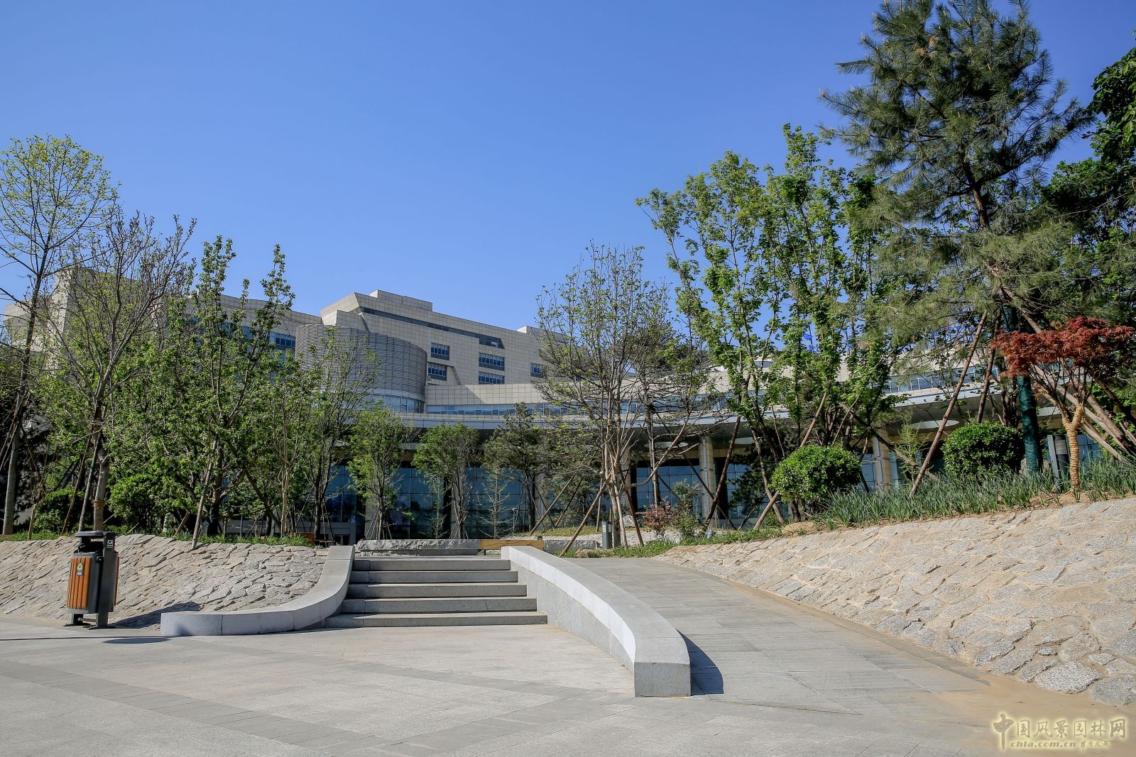 2016園冶杯專業獎參賽項目:北京大學國際醫院景觀工程設計