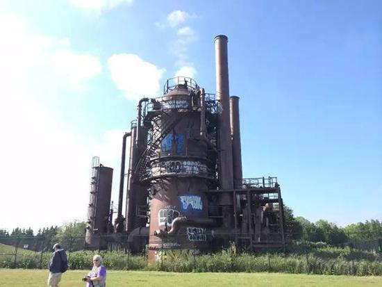 從濱水工業(yè)遺址到都市景觀公園