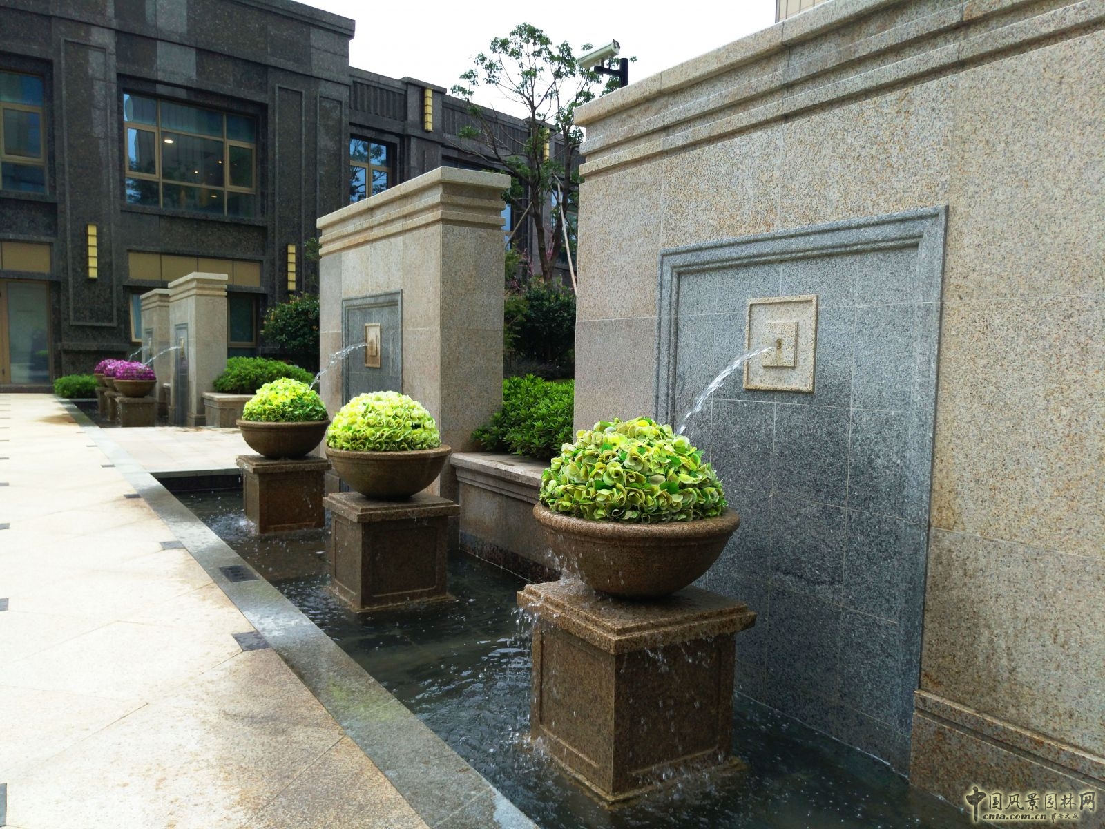 2016園冶杯專(zhuān)業(yè)獎(jiǎng)參賽項(xiàng)目：水岸清華高層景觀設(shè)計(jì)