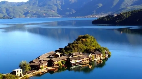 風景如畫的道路景觀