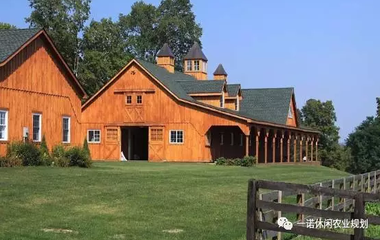 宋衛(wèi)平的農(nóng)林小鎮(zhèn)是怎么做的？