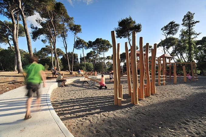 還給孩子們的童年——