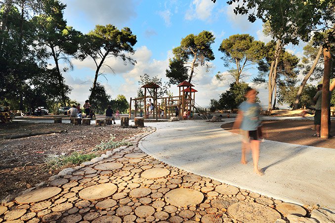 還給孩子們的童年——