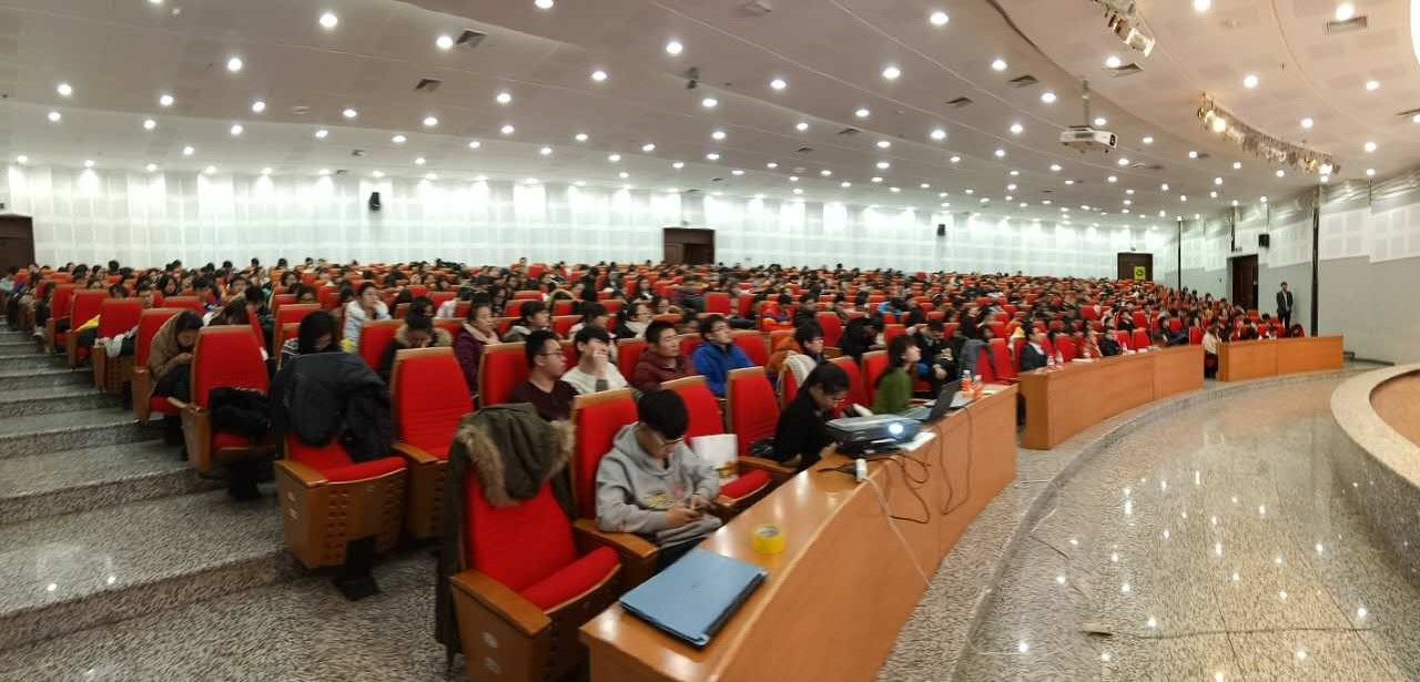 棕櫚教育校園公開課全國高校巡講