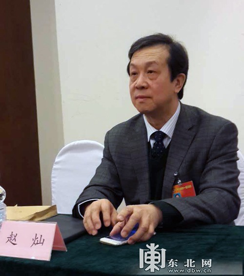 政協委員趙燦:加快發展農用植保無人機