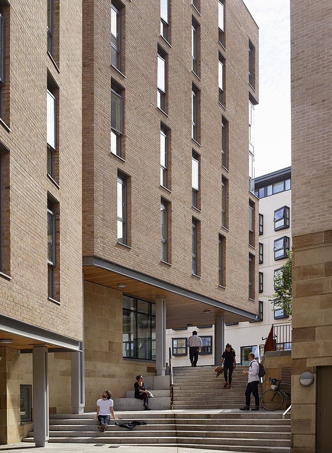 愛(ài)丁堡大學(xué):地方特色和歷史文化的碰撞