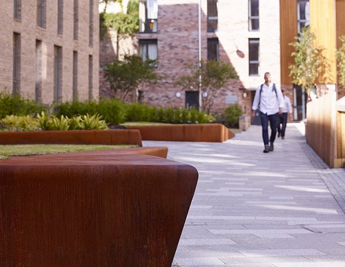 愛(ài)丁堡大學(xué):地方特色和歷史文化的碰撞