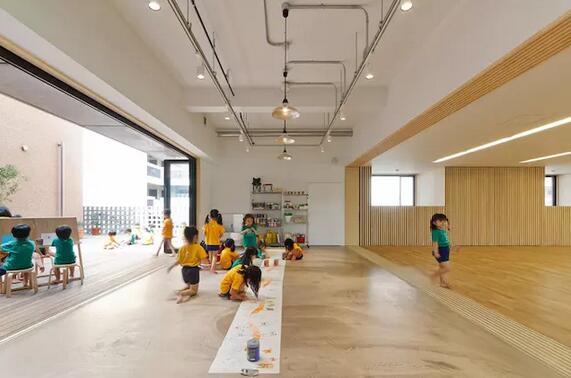 幼兒園不是游樂場,也不需要五顏六色