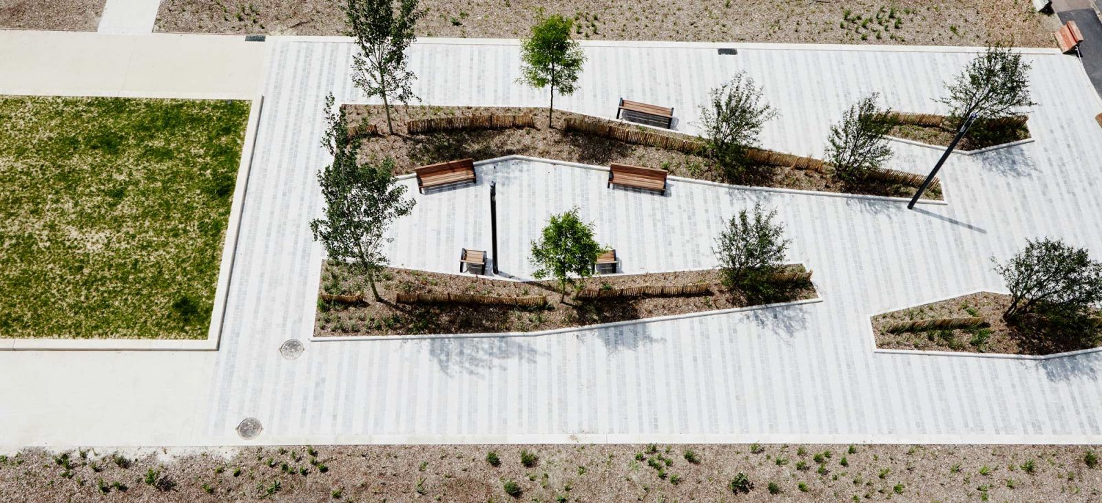 法國阿爾福維爾集團(tuán)社區(qū)線性公園