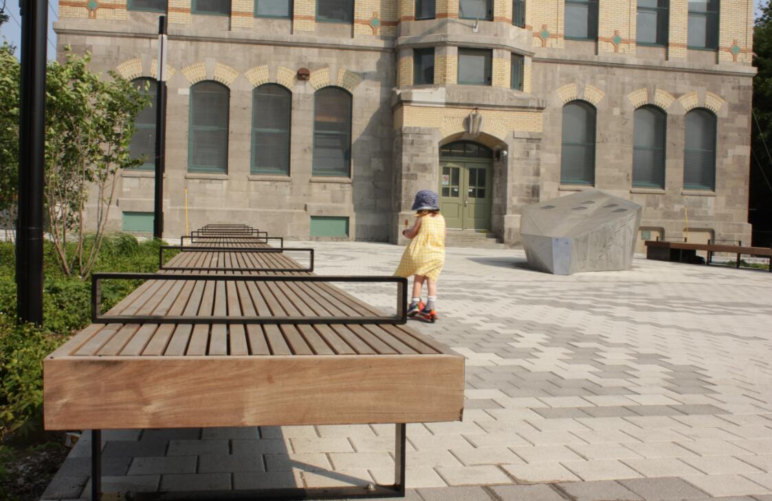 加拿大蒙特利爾JOSEPH-VENNE廣場